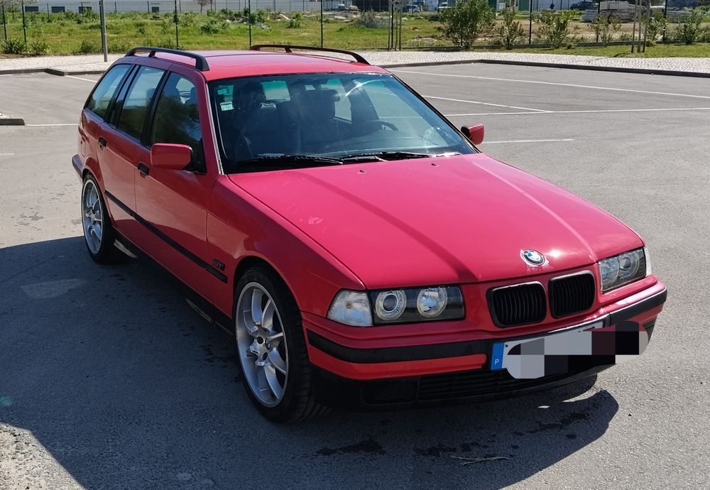 BMW  318 TDS Touring
