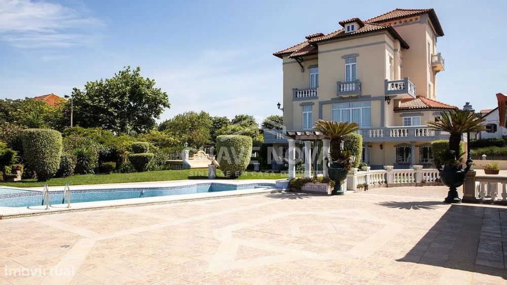 Palacete único, situado próximo à prestigiada Praia da Granja