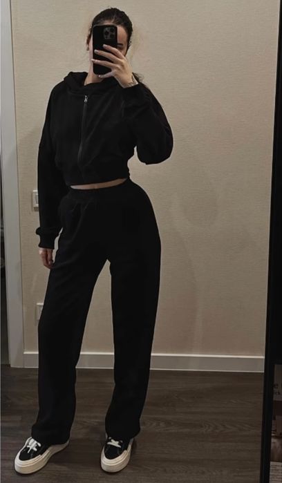 Костюм s/m чорний спортивний костюм