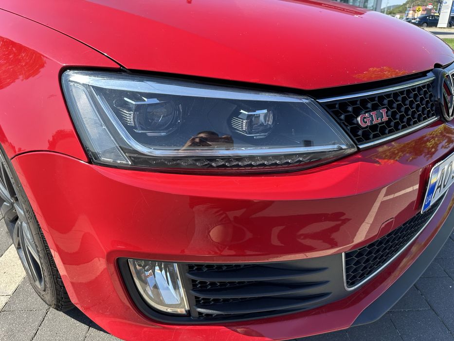 Volkswagen Jetta GLI 2012