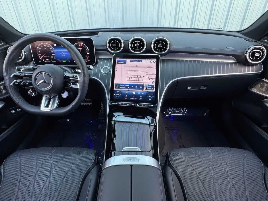 Mercedes-Benz C-Class AMG C 63 S E Performance      2024