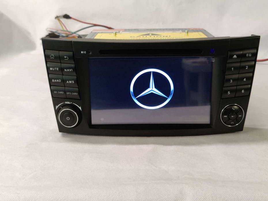 Radio 2 DIN Android 14 para Mercedes Classe E W211 - CD DVD Novo