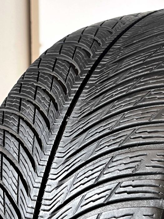 Pneus Michelin Alpin 5 - 245/35/18 - Excelentes