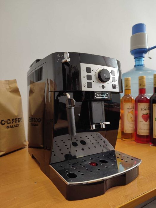 Кавоварка Delonghi Magnifica S ECAM 22.110