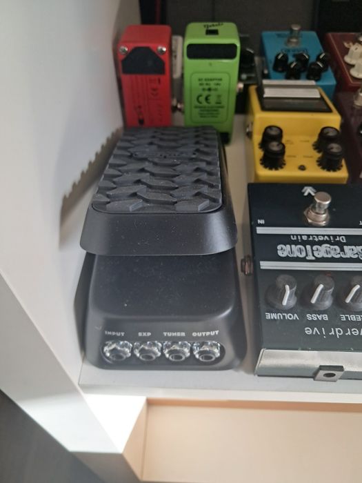 Dunlop Volume DVP5 X(8) - Junior size.