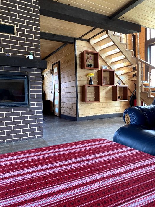 Котедж з окремою територією Будинок Карпати гори басейн річка