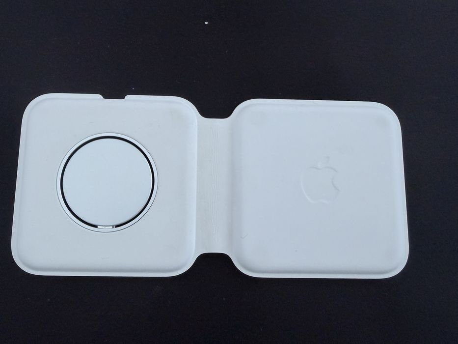 Apple MagSafe Duo Charger White (Lightning)