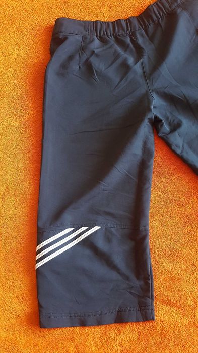 Spodenki za kolana3/4 firmy Adidas Climalite