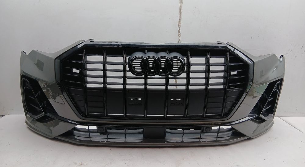 Pára-choques frente AUDI Q3 (F3B)