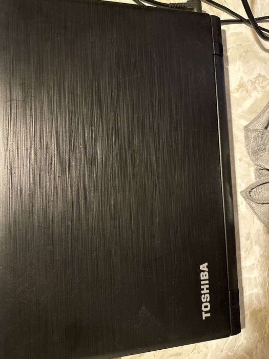 Toshiba C55 intel i5 ram 8gb nvidia 930m– Usado