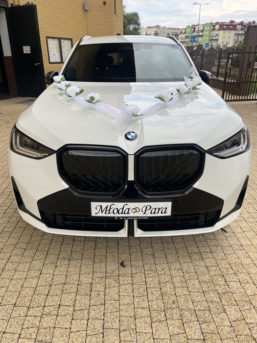 Auto do ślubu wesele białe nowe BMW X3