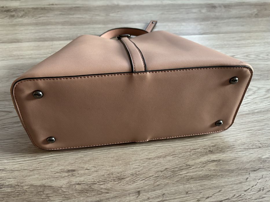 Жіноча сумка