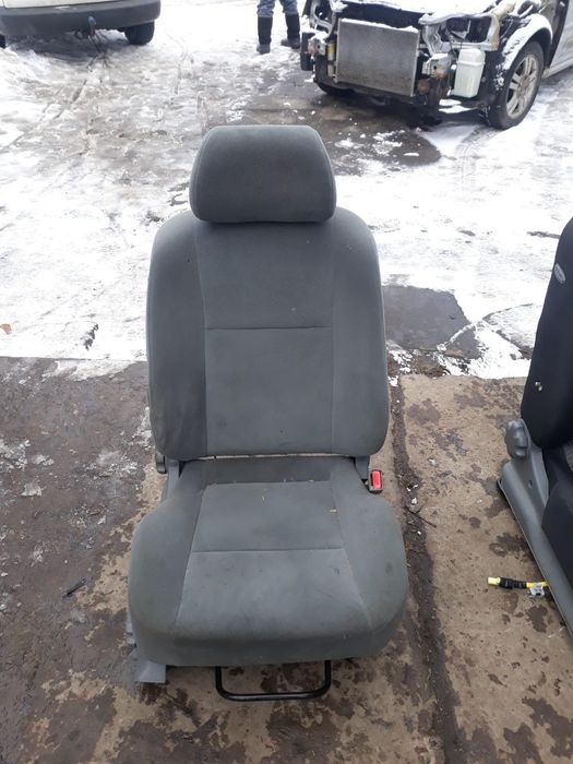 Сидение переднее Пассажирское Лачетти Авео Круз Кенго Меган: 600 грн ...