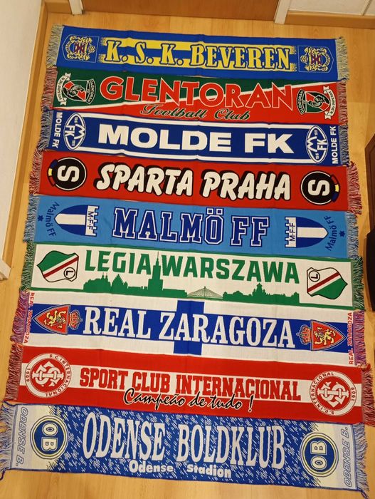 Cachecol - vários clubes de futebol internacionais novos, pede o teu!