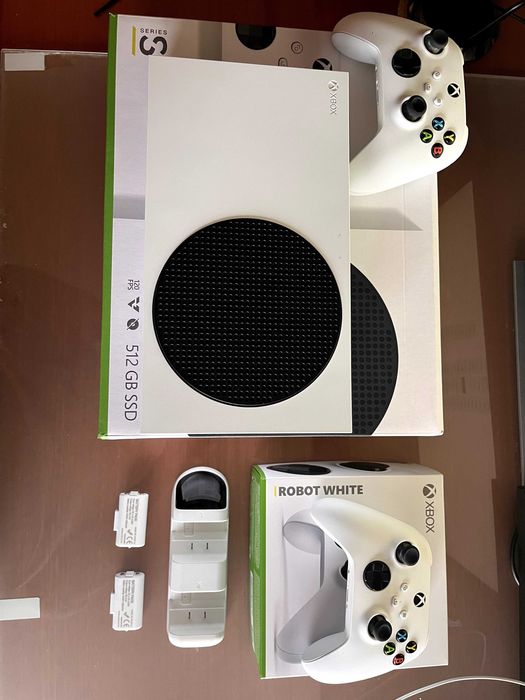 Xbox Series S 512GB | Dez 2022 | Excelente Estado!