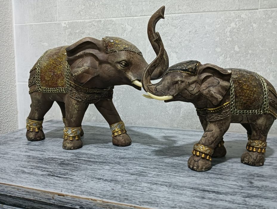 Bonitos elefantes arte Tailândia