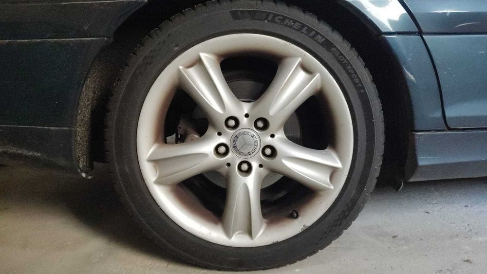 Mercedes Benz c200
