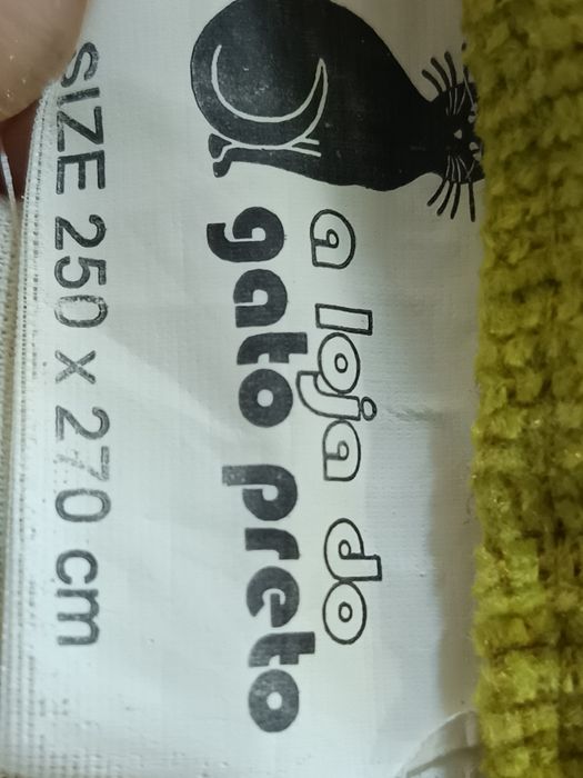 Edredão e tapetes428571480241612801