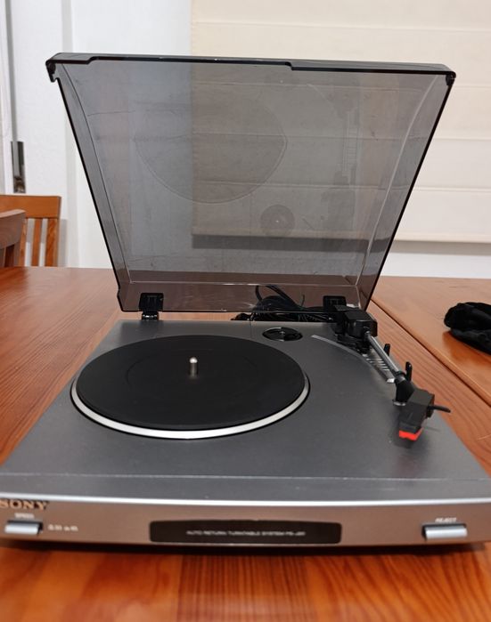 Giradiscos Sony PS-J20