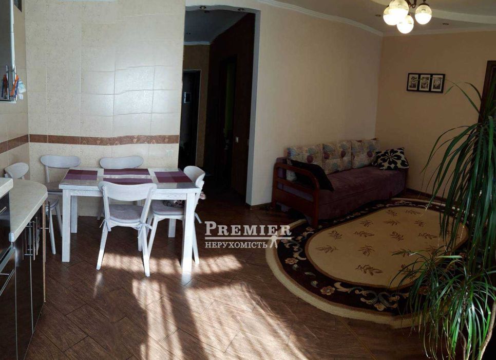 2-комнатная квартира по адресу ул. Приморская (площадь 77 м²) - Atlanta.ua - фото 3