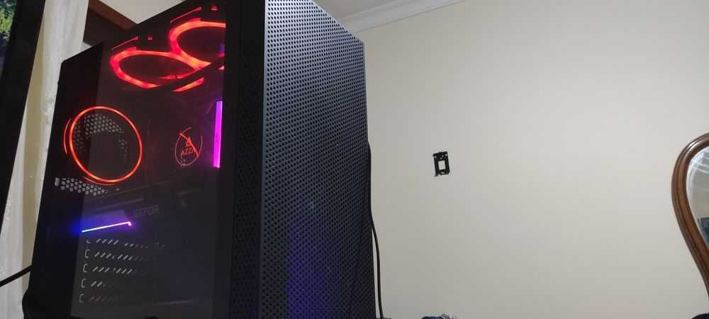 pc // desktop gaming // RTX 3070 // i9 10900 // SSD 1TB + HDD 2TB