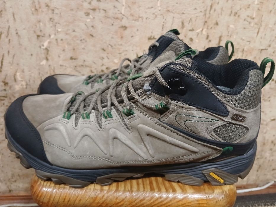 Продам!Черевикі чоловічі! HUMTO!