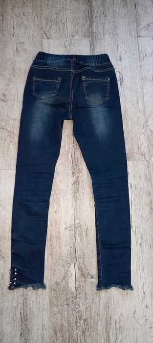 Spodnie jeansy r.152