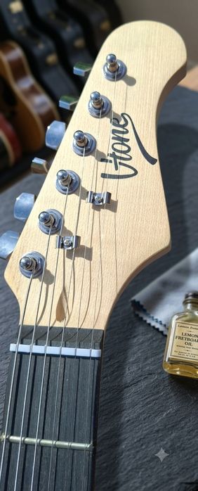 Gitara elektryczna V-TONE BK