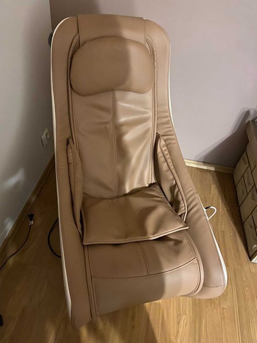 Nowoczesne przytulne wnętrze Fotel Synca Circ L-shape masujący air LED