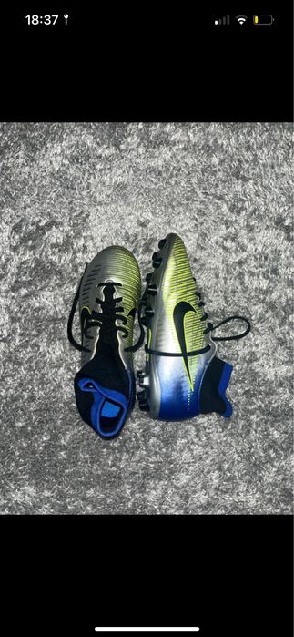 Chuteiras Nike Mercurial