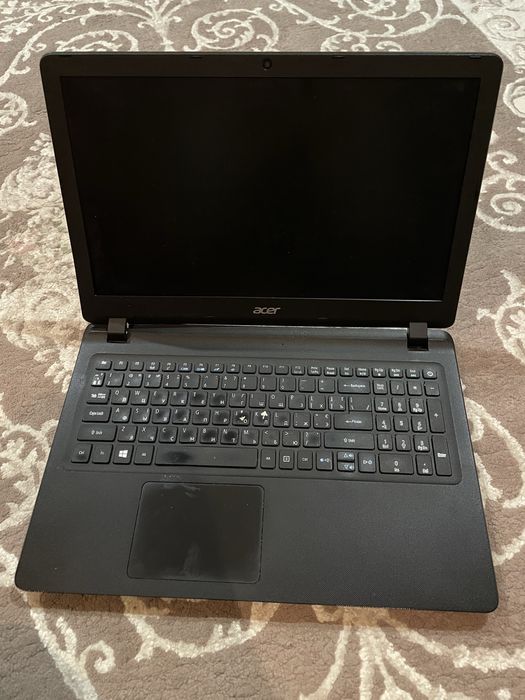 Ноутбук ACER чорний