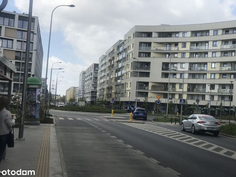 Piekne Mieszkanie 2 pok. Metro karolin ( Ursus) na Sprzedaz