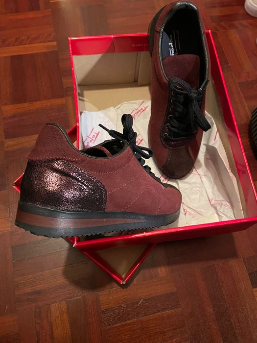 Tenis bordeaux senhora