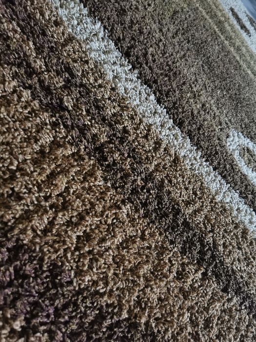Brown carpet435683119890452481