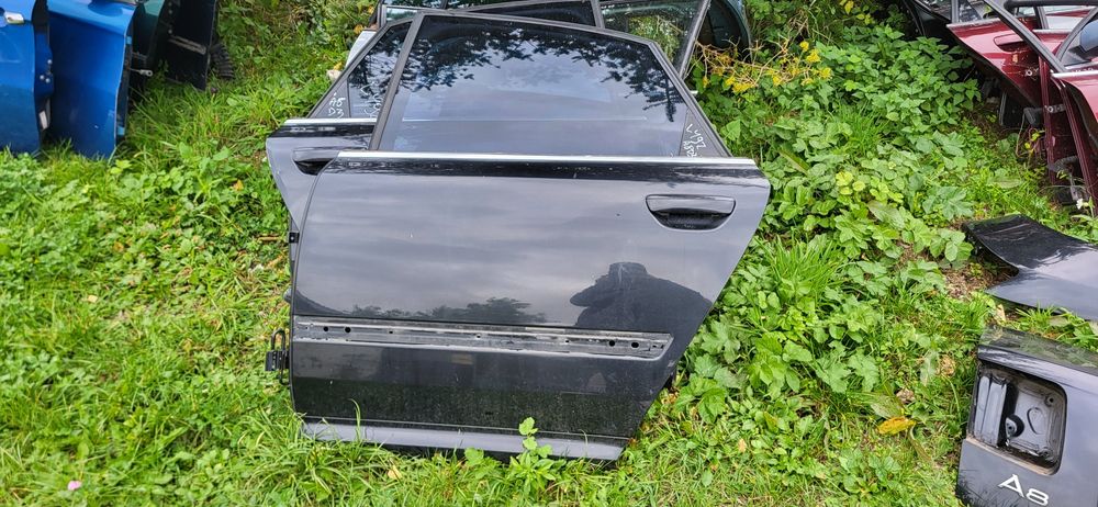 Drzwi Audi A 8  LC9Z Przód tył lewe Prawe szyba winda Zamek Klamka