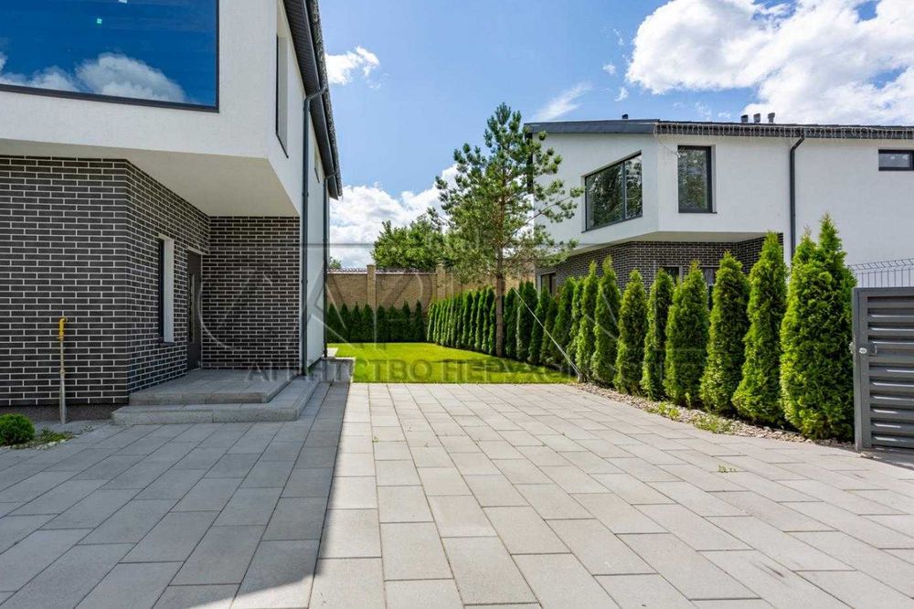 Продаж будинку, Гореничі, КМ Friends Club, Бучанський р-н, 2 км до Києва