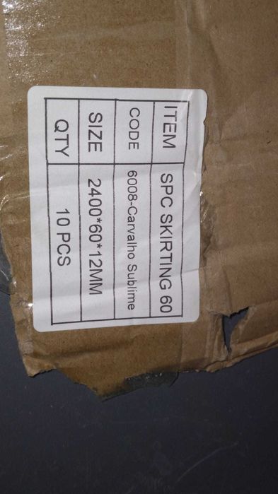 Rodapé Novo - Em Cor Carvalho Sublime