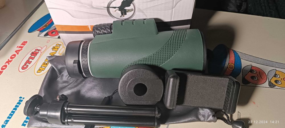 Телескоп труба монокуляр HD повний комплект тринога та адаптер