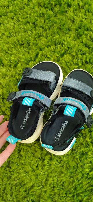 Дитячі босоніжки для хлопчика