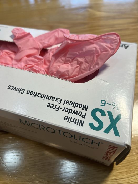 Rękawiczki jednorazowe różowe XS nowe