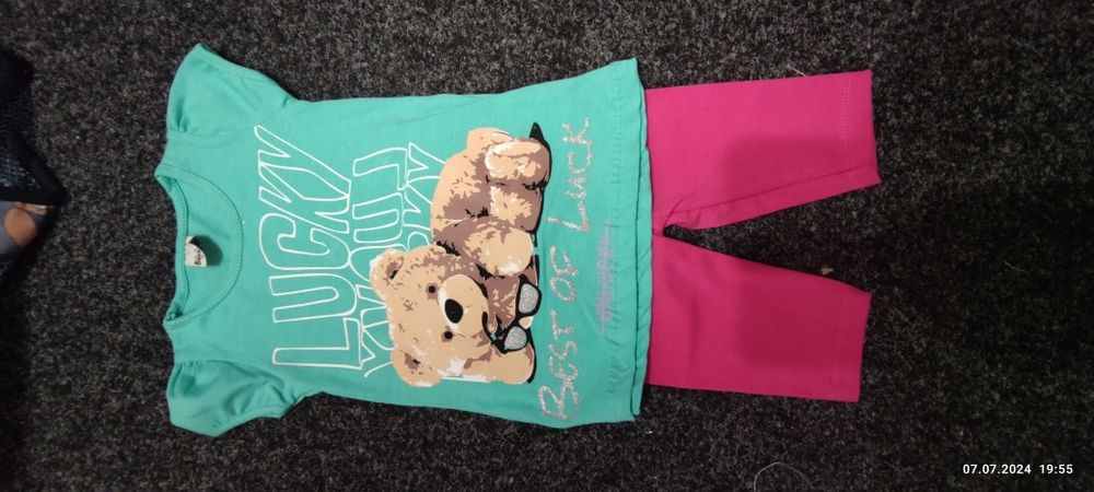 Одяг для дівчинки