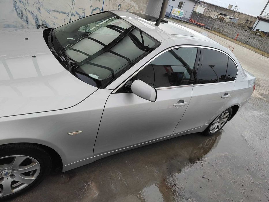 BMW Seria 5 E60 525D
