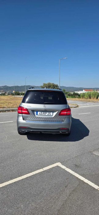 MERCEDES-BENZ GLS 350d 4MATIC AMG / Night Edition (Nacional | Full Extras | Apenas 112.000 km)