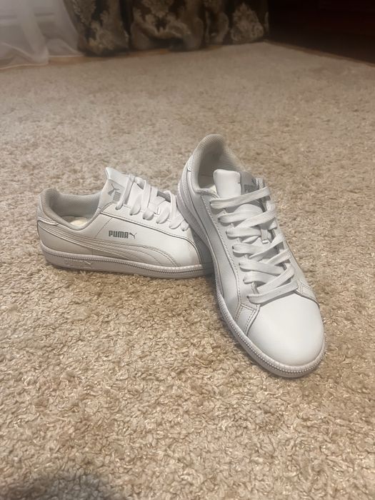 Білі кросівки Puma оригінал