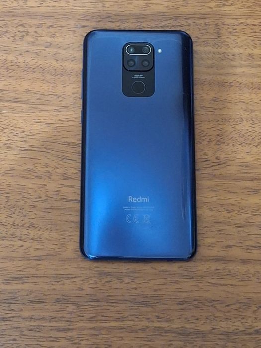 Телефон Redmi Note 9