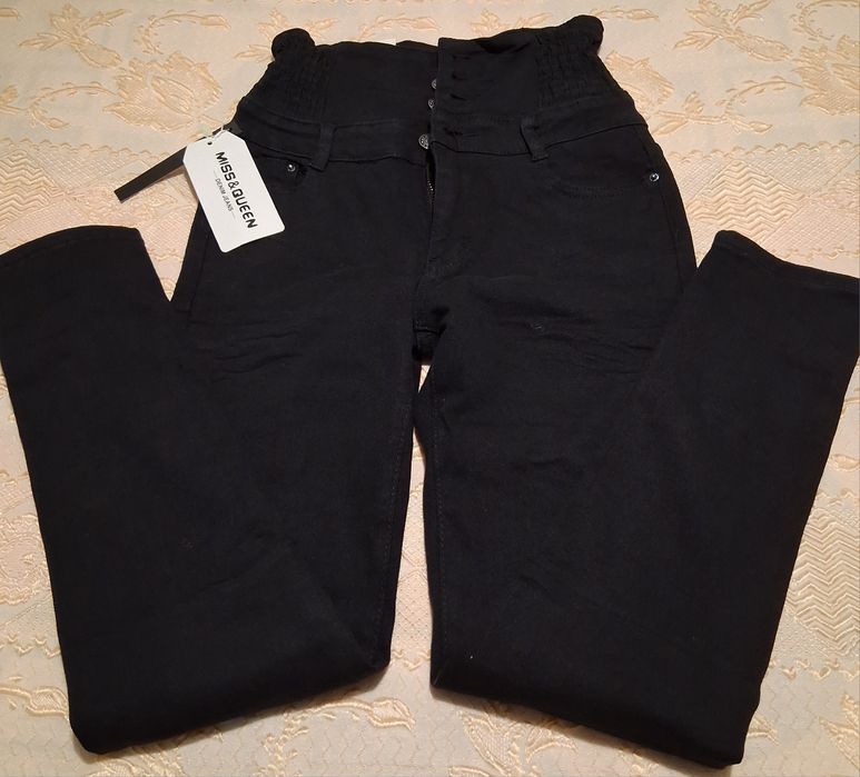 Calsa feminina  de sintura alta