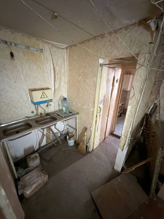 Продаж приміщення комерційного призначення, р-н  Попова/Жадова