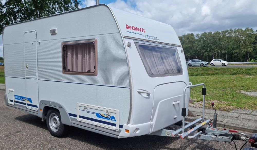 przyczepa kempingowa Dethleffs 420, 2 osobowa,aut. mover, DMC 1100kg, salonka