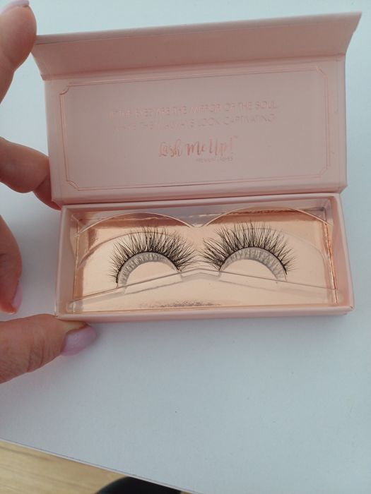 Lash me up sztuczne rzęsy na pasku plus klej
