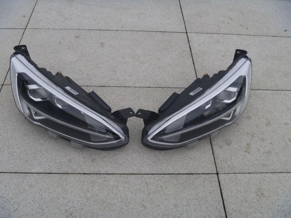 FORD FOCUS MK4 LAMPA PRAWA LEWA FULL LED